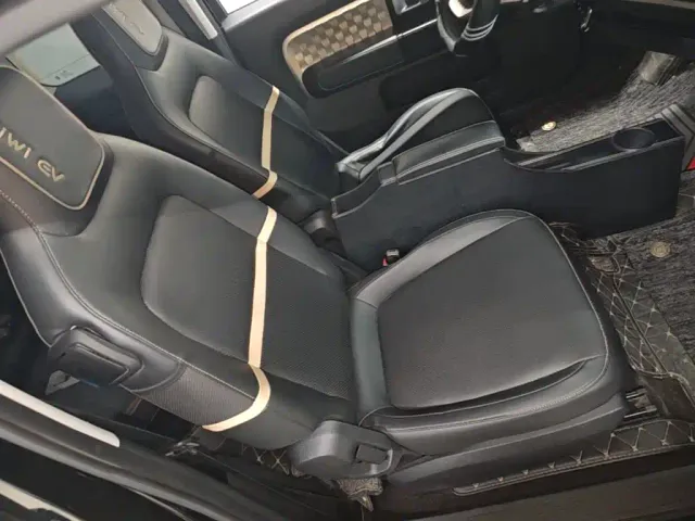 Baojun KiWi EV — Фото автомобиля 24