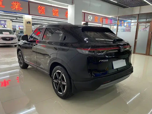 Honda Vezel — Фото автомобиля 6