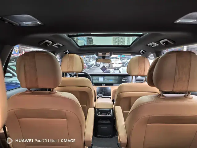 Li Auto ONE — Фото автомобиля 8