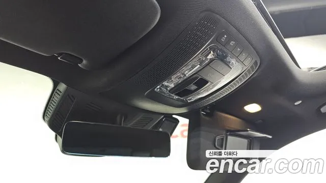 Mercedes-Benz GLB-Class — Фото автомобиля 18