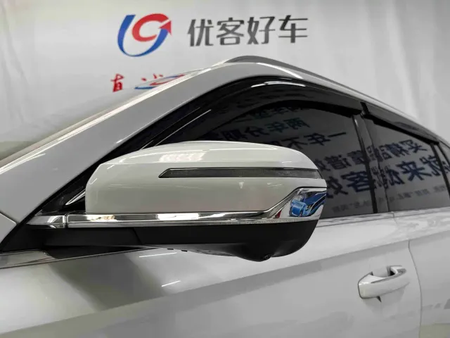 Geely Xingyue L — Фото автомобиля 5