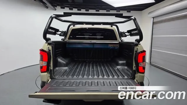 KG_Mobility_Ssangyong Rexton Новый Rexton Sport Khan Дизель 2.2 4WD — Фото автомобиля 19