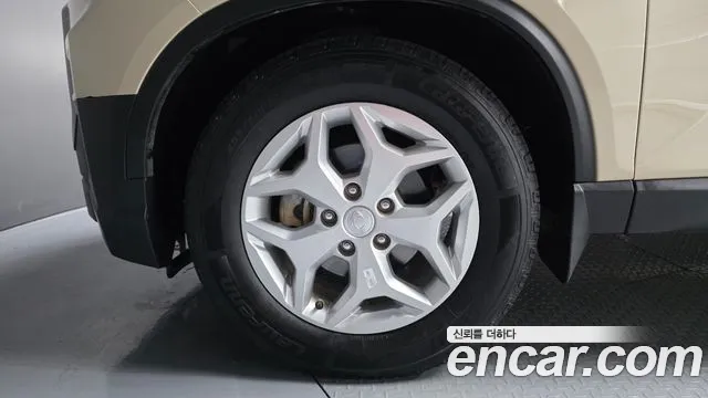 KG_Mobility_Ssangyong Rexton Новый Rexton Sport Khan Дизель 2.2 4WD — Фото автомобиля 5