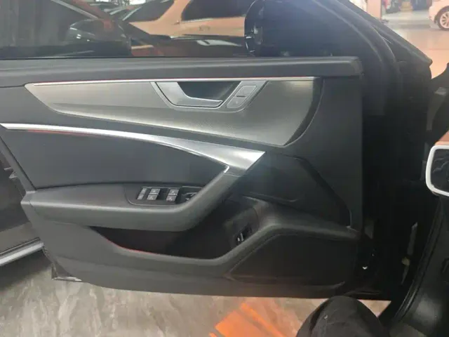 Audi Audi A6L 2024 45 TFSI Premium Elegance — Фото автомобиля 7