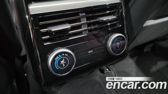 Land Rover Range Rover Sport — Фото автомобиля 18