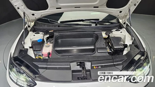 Hyundai Ioniq6 Long Range AWD — Фото автомобиля 5