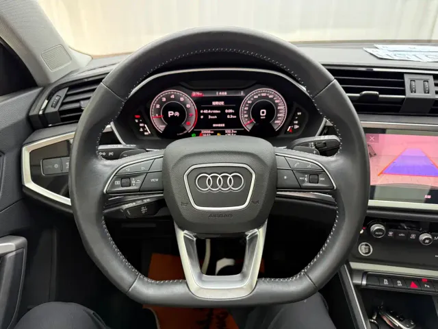 Audi Q3 — Фото автомобиля 7