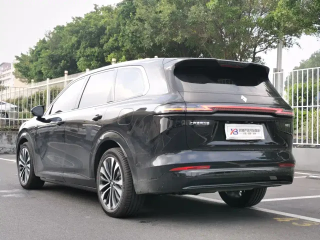 Huajing Baojun S — Фото автомобиля 4