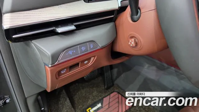 Genesis GV80 — Фото автомобиля 18