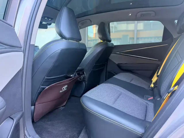 Toyota bZ5 — Фото автомобиля 8