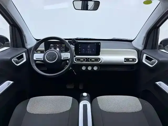 Wuling Hongguang Mini EV — Фото автомобиля 7