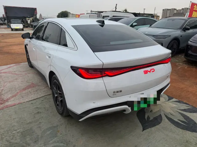 BYD Seal 06 — Фото автомобиля 9