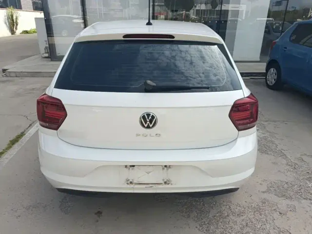 Volkswagen Polo — Фото автомобиля 5