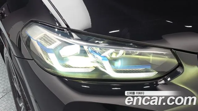 BMW X3 xDrive 20i M Sport Pro — Фото автомобиля 18