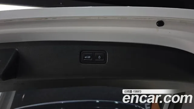 Genesis GV80 2.5T Бензин AWD — Фото автомобиля 20