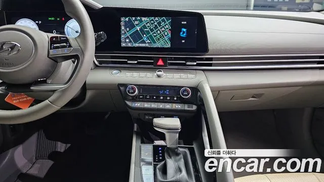 Hyundai AVANTE Inspiration — Фото автомобиля 13