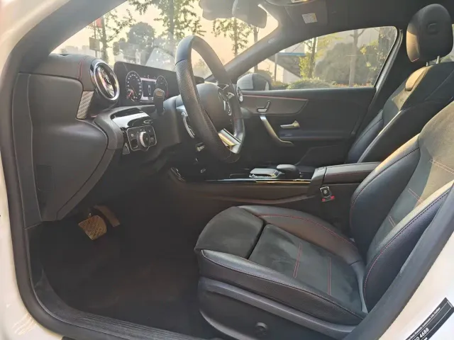 Mercedes-Benz A-Class — Фото автомобиля 4
