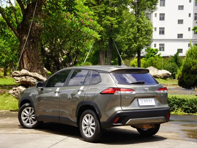 Toyota Corolla Cross — Фото автомобиля 6