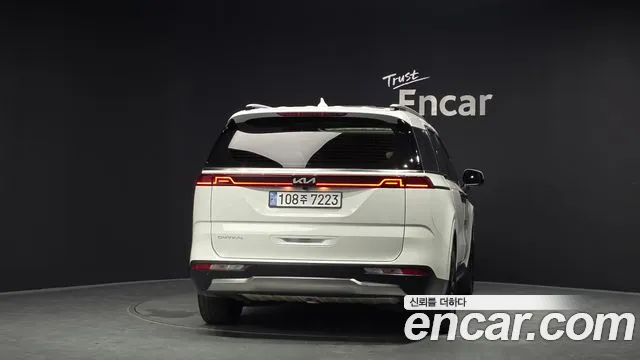 Kia Canival Carnival 4 поколение Бензин 9 мест Signature — Фото автомобиля 4