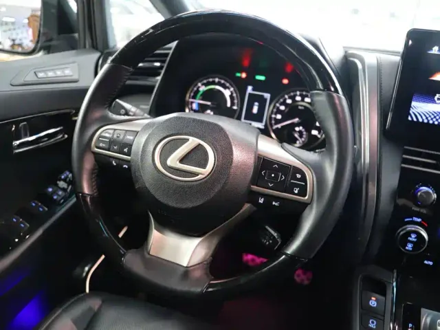Toyota Vellfire — Фото автомобиля 19