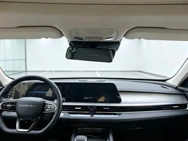 Chery Arrizo 8 — Фото автомобиля 6