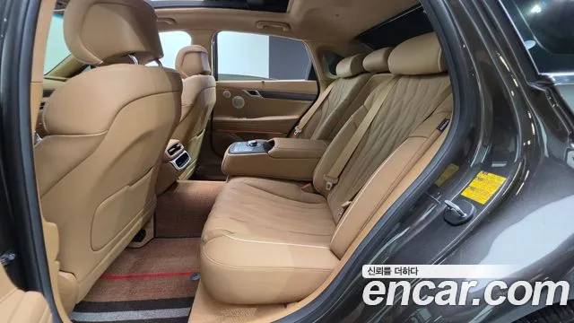 Genesis G80 Бензин 3.5 турбо AWD — Фото автомобиля 12