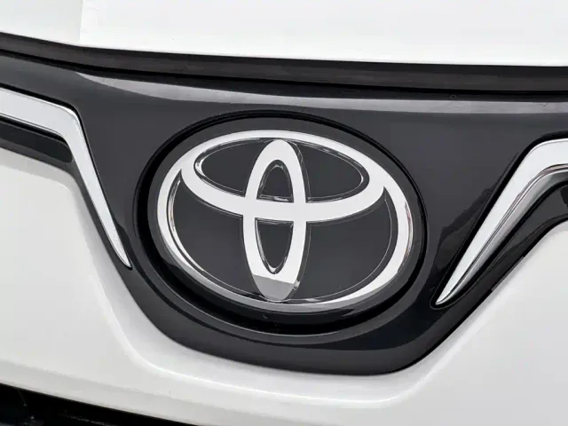 Toyota Corolla — Фото автомобиля 25