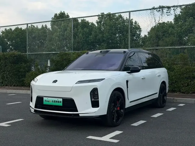 Фотография автомобиля — Nio ES8