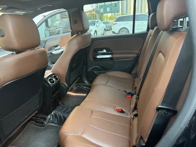 Mercedes-Benz GLB-Class — Фото автомобиля 16
