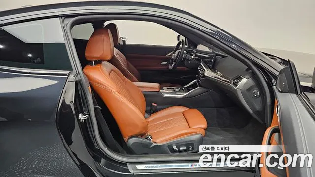 BMW 4 Series G22 — Фото автомобиля 11