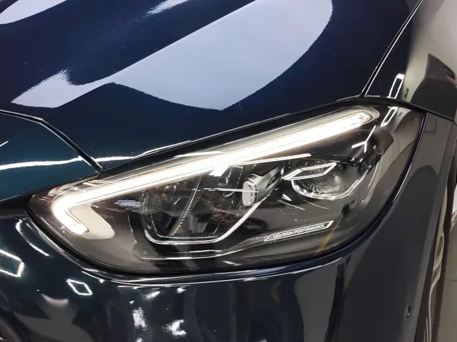 Mercedes-Benz C-Class — Фото автомобиля 12