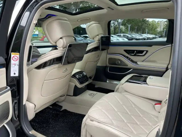Mercedes-Benz Maybach S-Class — Фото автомобиля 13