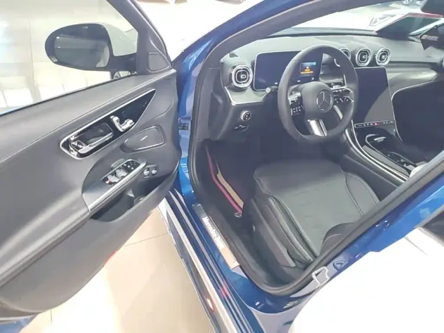 Mercedes-Benz C-Class — Фото автомобиля 15