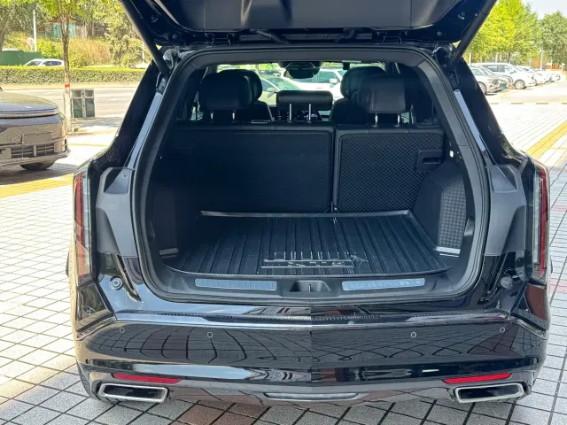 Cadillac XT5 — Фото автомобиля 17