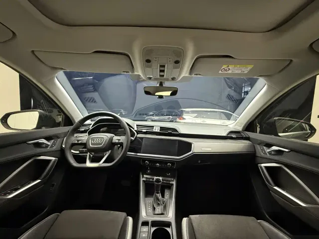Audi Q3 — Фото автомобиля 10