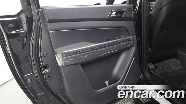 KG_Mobility_Ssangyong Rexton — Фото автомобиля 25