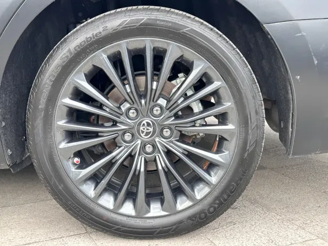 Toyota Avalon — Фото автомобиля 18