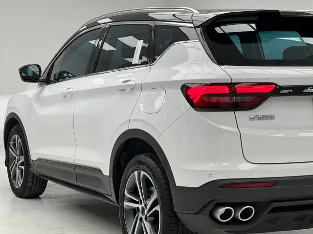 Geely Binyue — Фото автомобиля 6