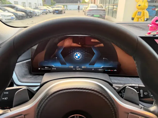 BMW X5 — Фото автомобиля 10