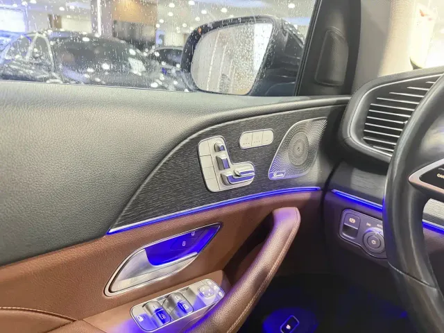 Mercedes-Benz GLE-Class — Фото автомобиля 6