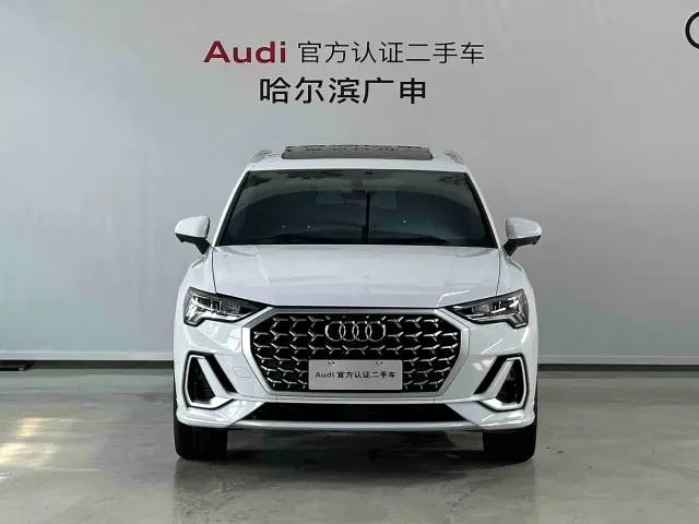 Audi Q3 — Фото автомобиля 3