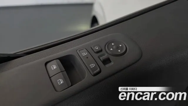 Hyundai Staria — Фото автомобиля 30