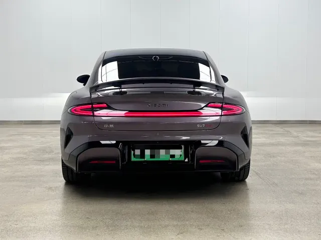Xiaomi SU7 — Фото автомобиля 5