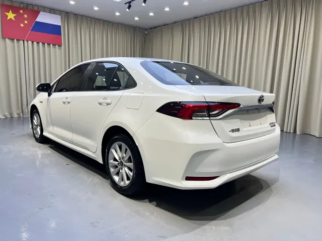 Toyota Corolla — Фото автомобиля 4