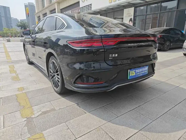 BYD Han — Фото автомобиля 8