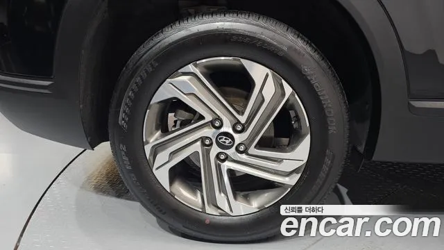 Hyundai Santafe Новый Santa Fe Дизель 2.2 2WD — Фото автомобиля 4