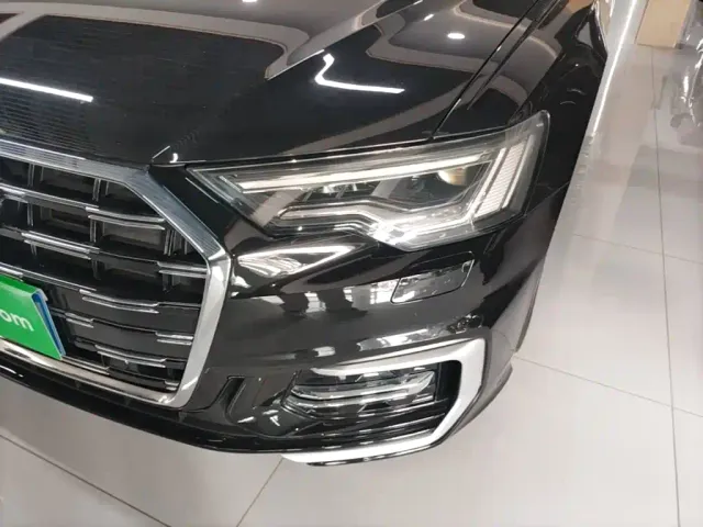 Audi A6L — Фото автомобиля 23