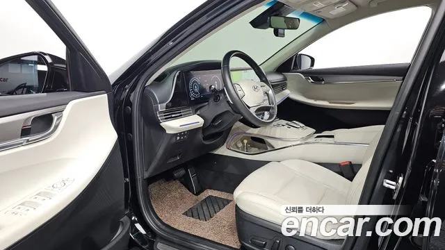 Hyundai Grandeur Новый Grandeur IG — Фото автомобиля 10
