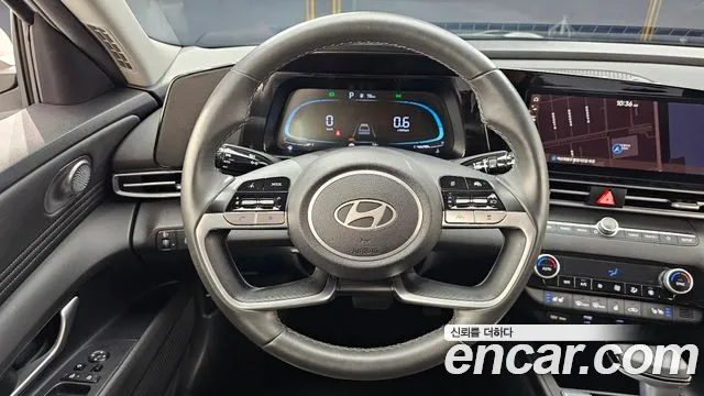 Hyundai Avante CN7 — Фото автомобиля 13
