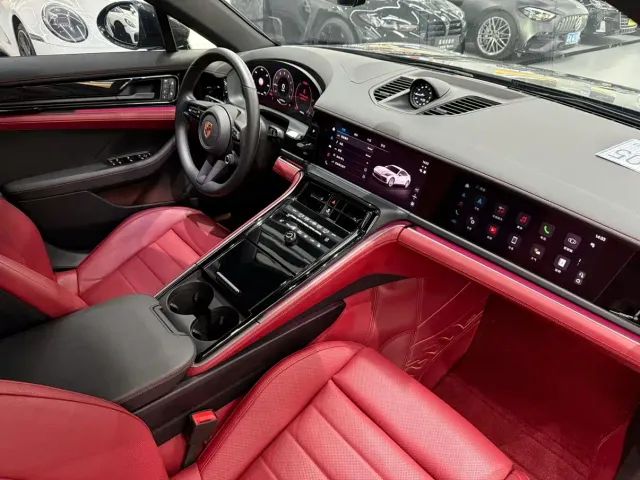 Porsche Panamera — Фото автомобиля 11